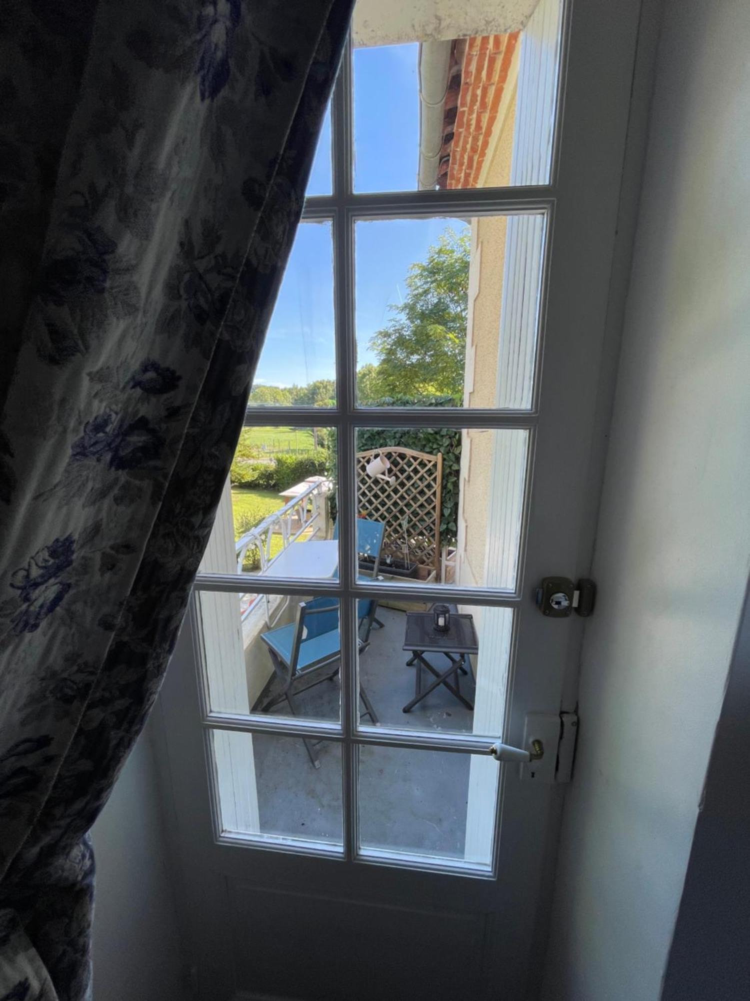 Vue du Château d'Excideuil Extérieur photo